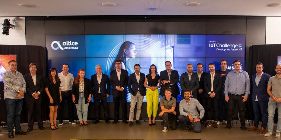 Altice-IoT-Challenge-group-photo Altice desafiou empresas a explorar conectividade 5G… e já há vencedores do concurso | RedZinc Services